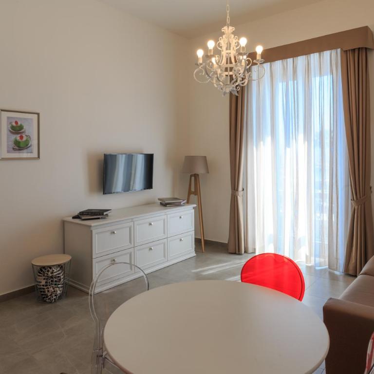 Liberty Palace - Suite Deluxe - 15