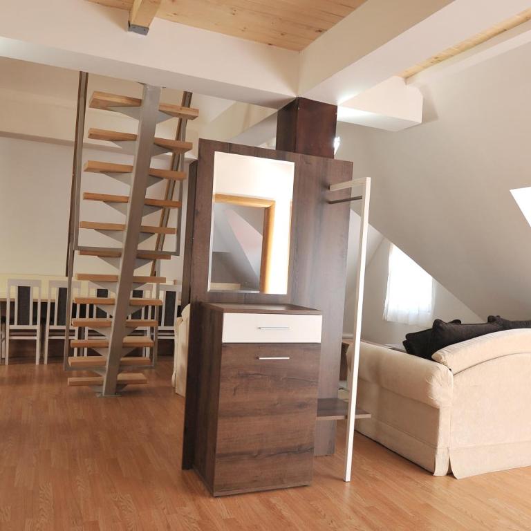 Dobricin Konak Apartmani - Penthouse Apartment - 12