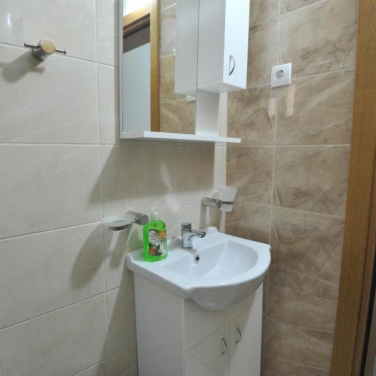 Dobricin Konak Apartmani - Studio Apartment - 1
