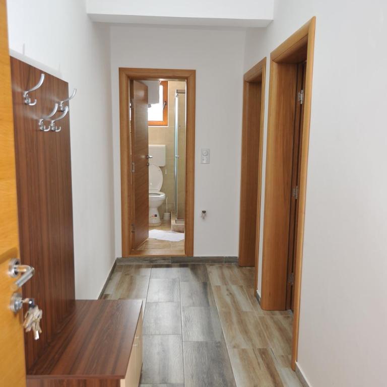 Dobricin Konak Apartmani - Two-Bedroom Apartment - 3