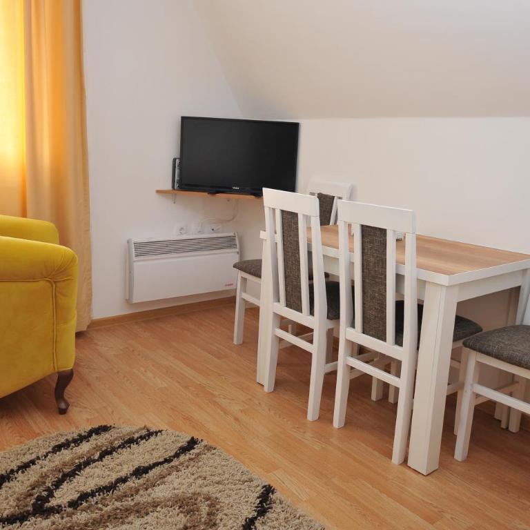 Dobricin Konak Apartmani - One-Bedroom Apartment - 2