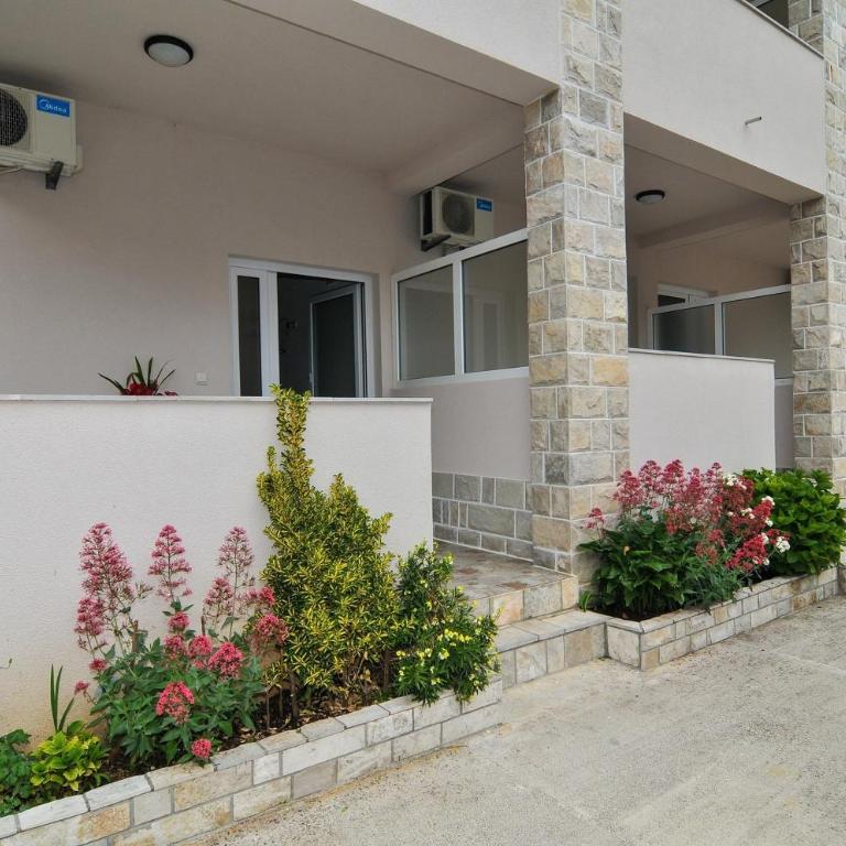Apartments Samardžić - Studio with Terrace ( 4 adults) - 1
