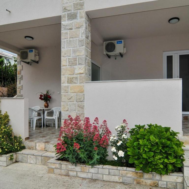 Apartments Samardžić - Studio with Terrace ( 4 adults) - 2