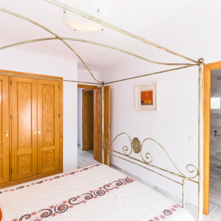 Duplex Camino del Tejar - Casa Unifamiliar de 3 dormitorios - 12