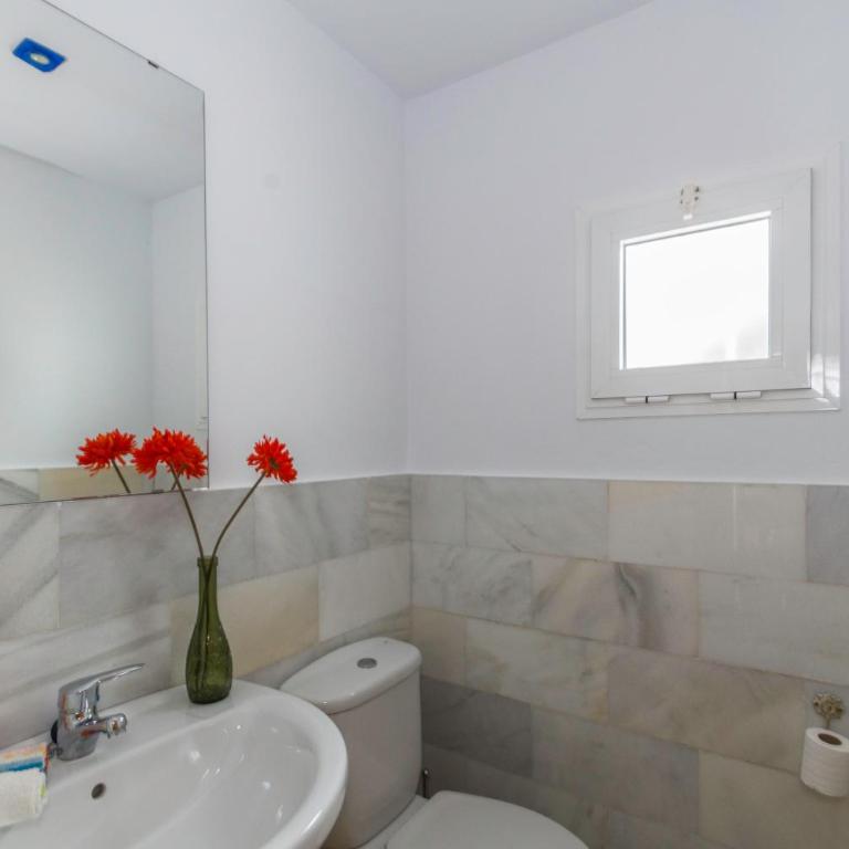 Duplex Camino del Tejar - Casa Unifamiliar de 3 dormitorios - 8