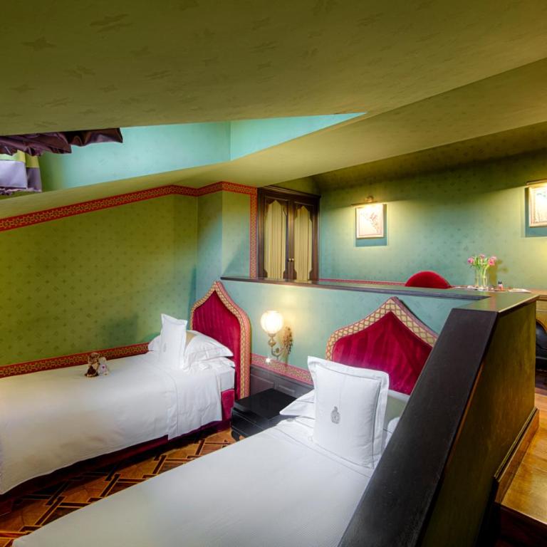 Villa Cora - Two Connecting Double Rooms - 1