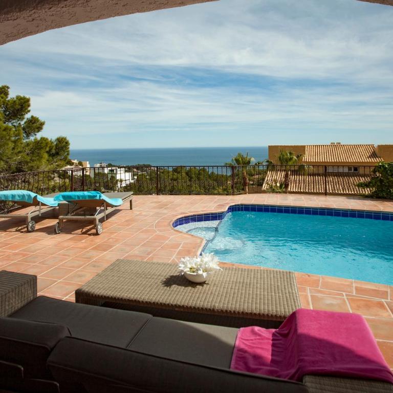 Lola - Villa - 2