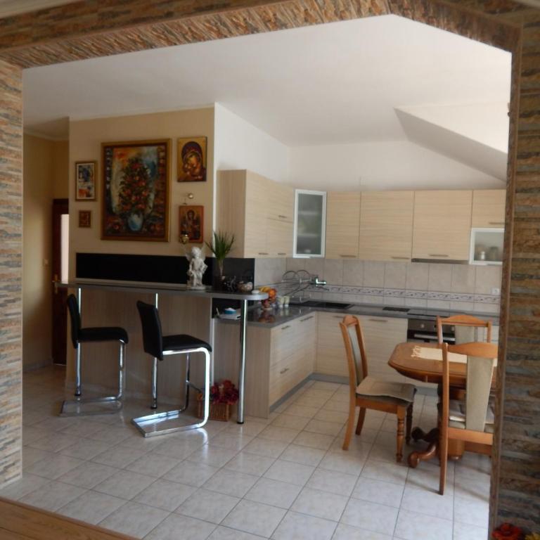 Apartments Sun House - Deluxe One Bedroom Apartment with Balcony and Sea View - 11