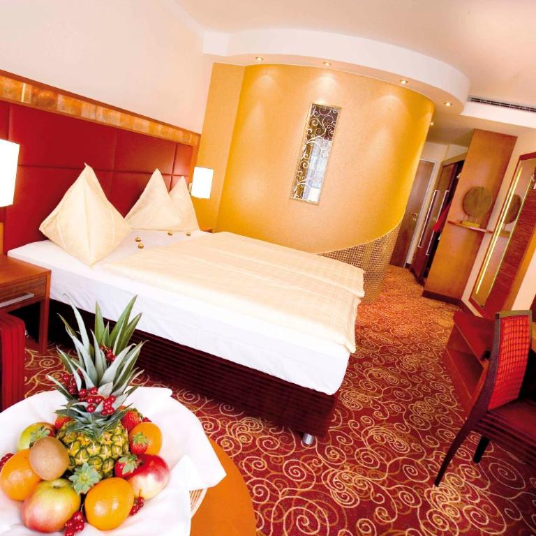EurothermenResort Bad Ischl - Hotel Royal 4-Sterne Superior - Deluxe Doppelzimmer mit Zugang zum Spa - 5