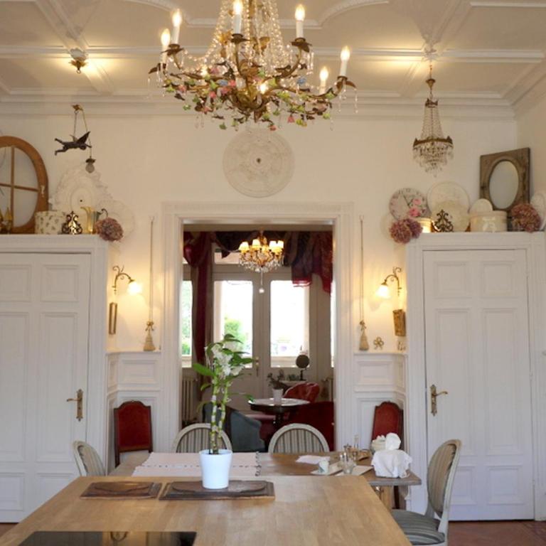 Castelnau - Chambre Triple - 23
