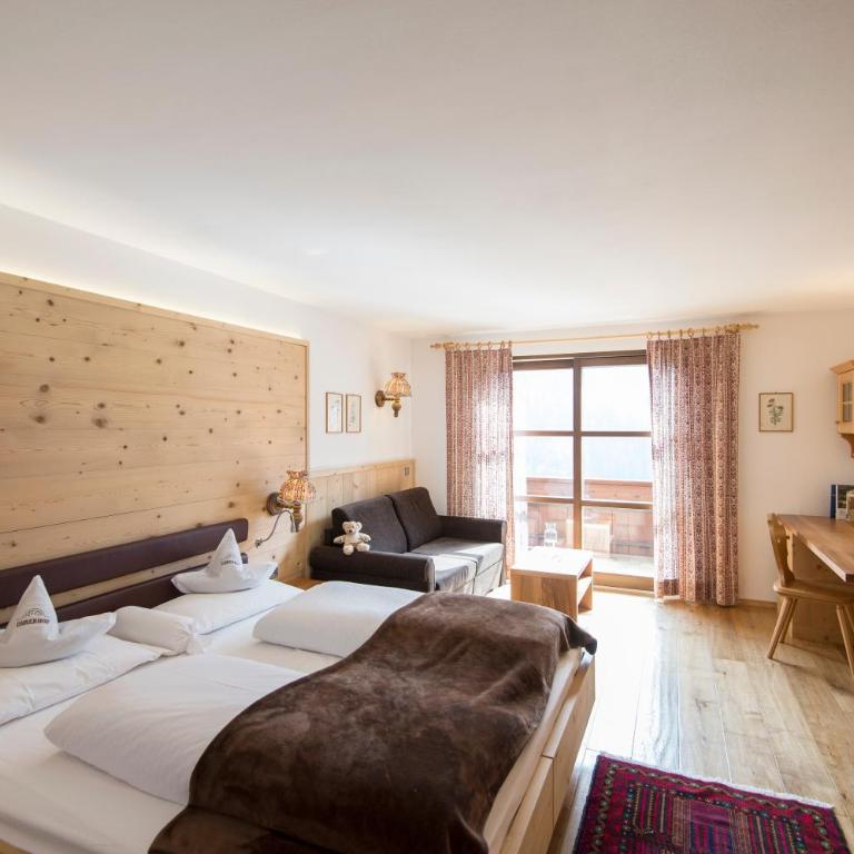 Charmehotel Uhrerhof - Deur - Camera Matrimoniale Superior con Balcone - 1