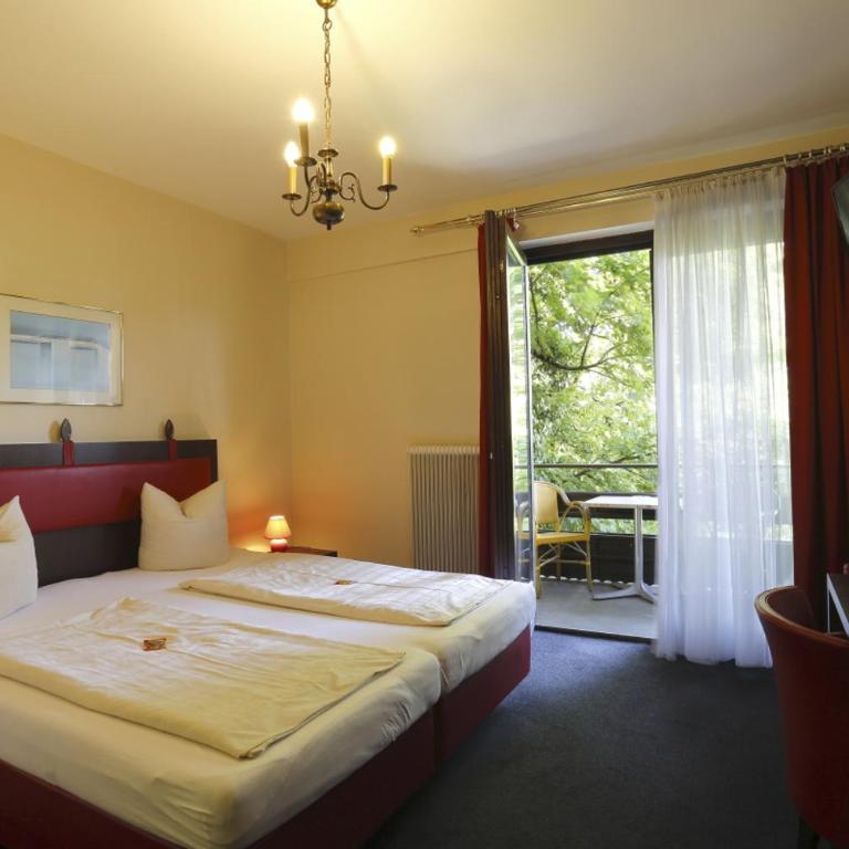 Alpen.Adria.Stadthotel - Doppelzimmer mit Balkon - 14