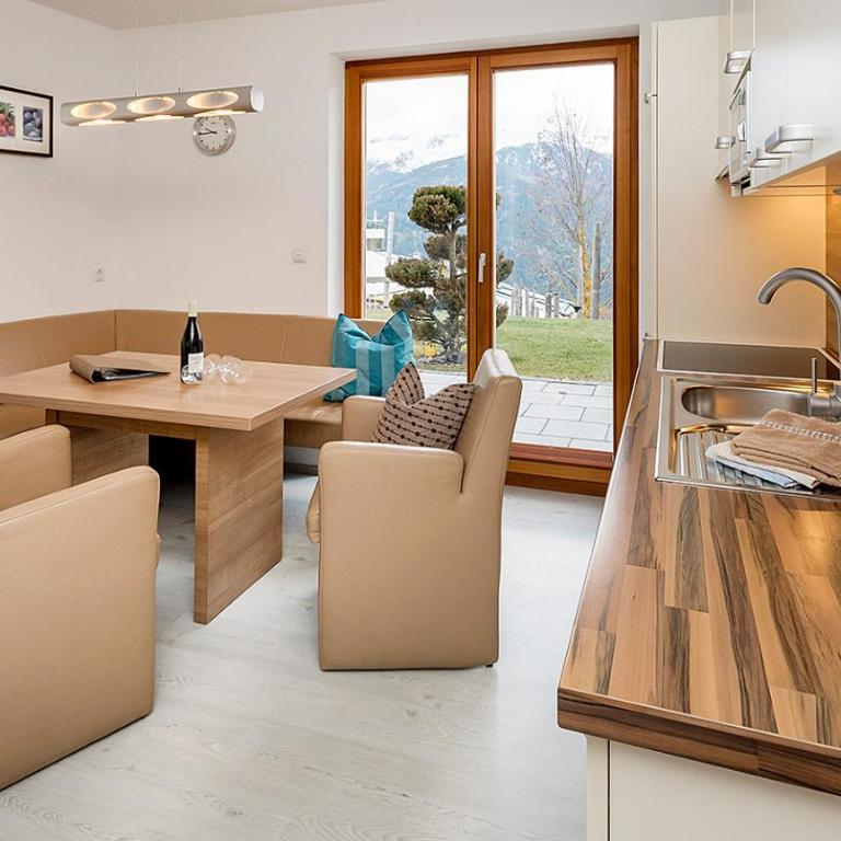 Bella Vista Apart - Standard Two-Bedroom Apartment with terrace - 4