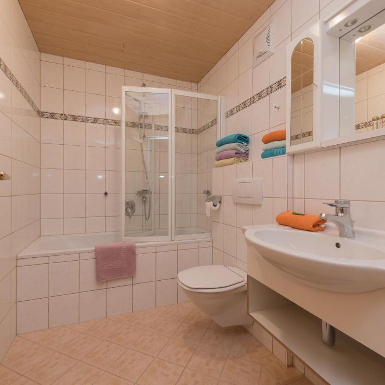 Landhaus Charlotte am Geigenbuehel -Apartments - Apartment mit 2 Schlafzimmern - 28