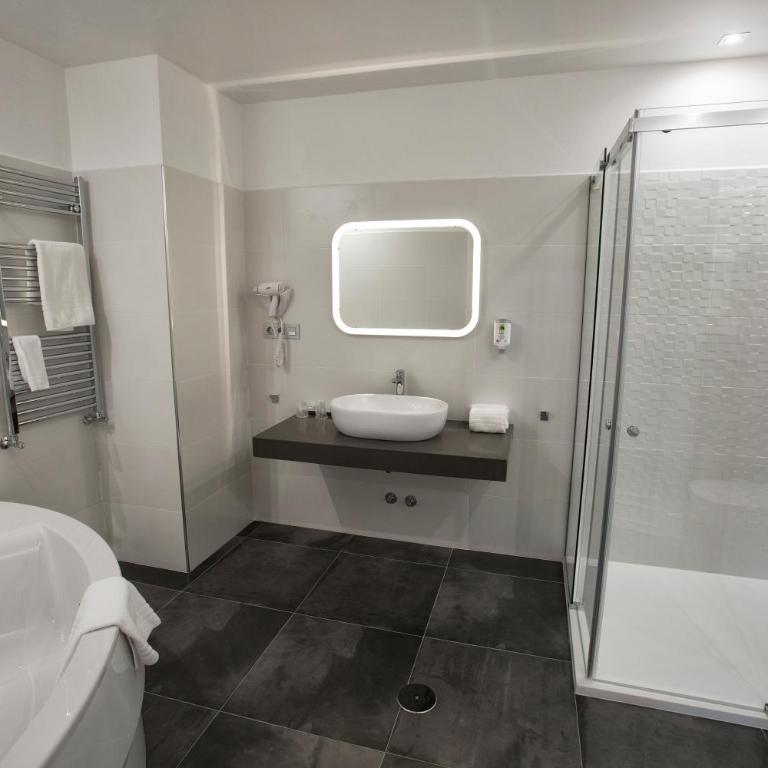 Hotel Santa Cruz - Suite Junior con bañera de hidromasaje - 7