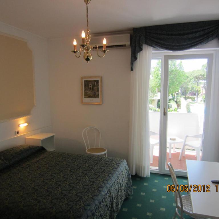 Hotel Ambassador Meuble - Double or Twin Room with Balcony - 4