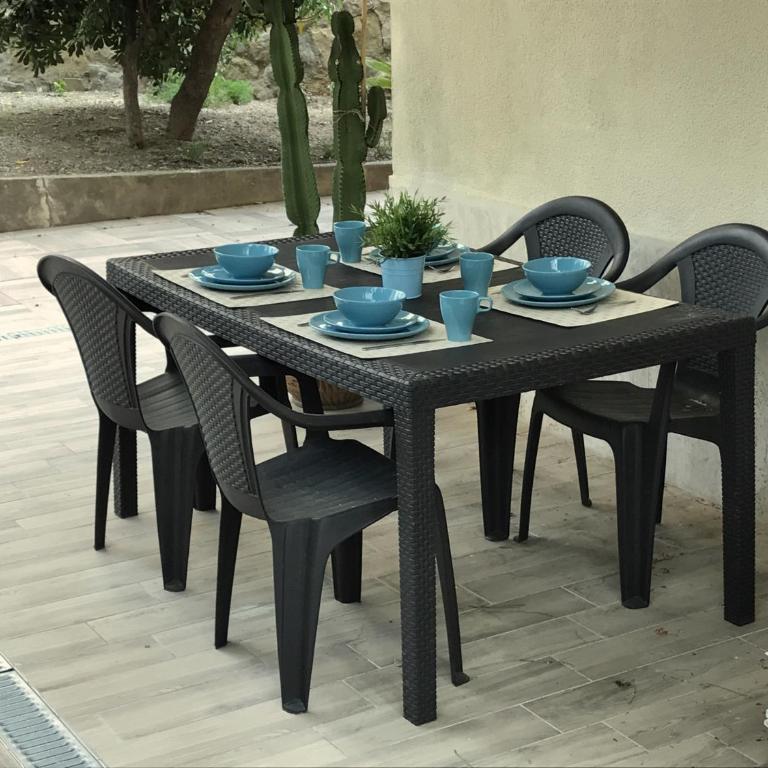 semeria103 - Appartamento con 2 Camere da Letto e Giardino Privato - 14