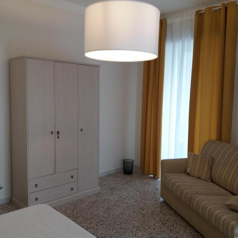Suite Contè Fiore Sanita' - Appartamento con 2 Camere da Letto - 8