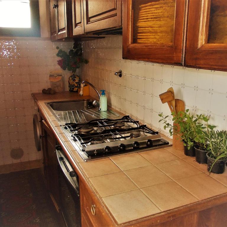 Villa Lorena - Appartamento con 2 Camere da Letto e Terrazza - 12