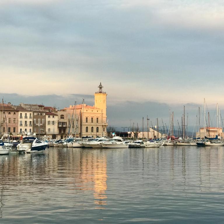 Accostage Vieux-Port - Appartements & Parking - Studio - Vue sur Mer - 12