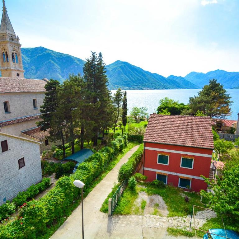 Bocche di Cattaro Apartments - One-Bedroom Apartment with Terrace and Sea View - 54