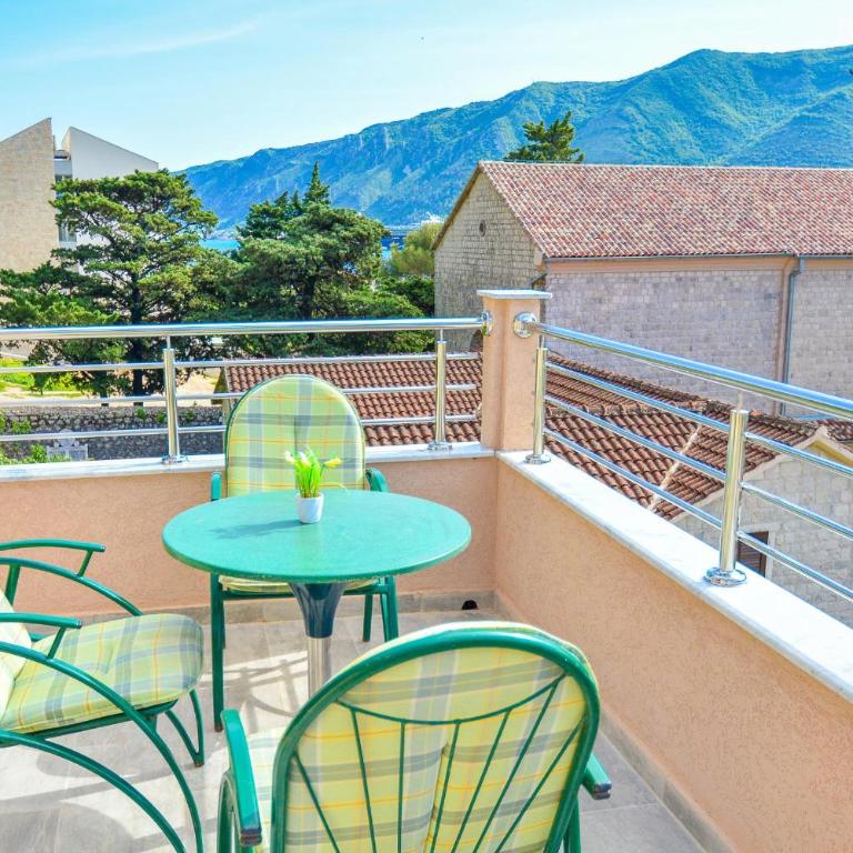 Bocche di Cattaro Apartments - One-Bedroom Apartment with Terrace and Sea View - 57