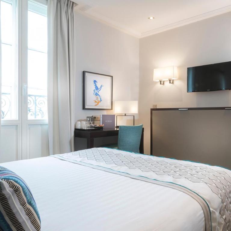 Hotel Montfleuri Champs-Elysées - Chambre Double de Luxe avec 1 Lit d'Appoint - 3