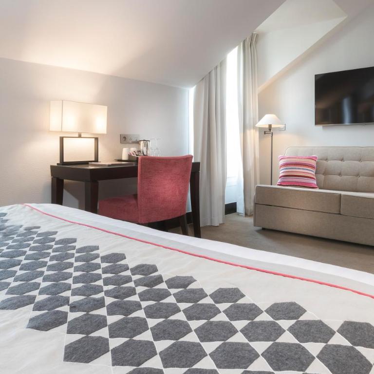 Hotel Montfleuri Champs-Elysées - Chambre Familiale Prestige - 4