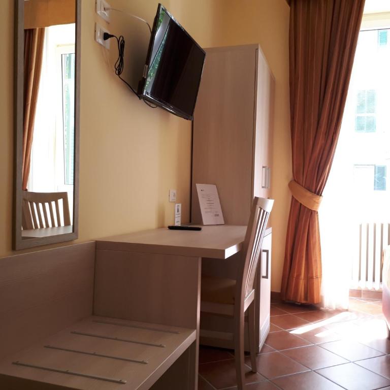 Clodio Rooms - Camera Matrimoniale/Doppia con Letti Singoli con Bagno Privato - 13