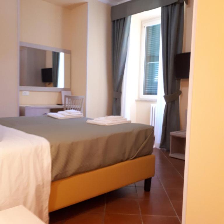 Clodio Rooms - Camera Matrimoniale con Bagno Privato - 28