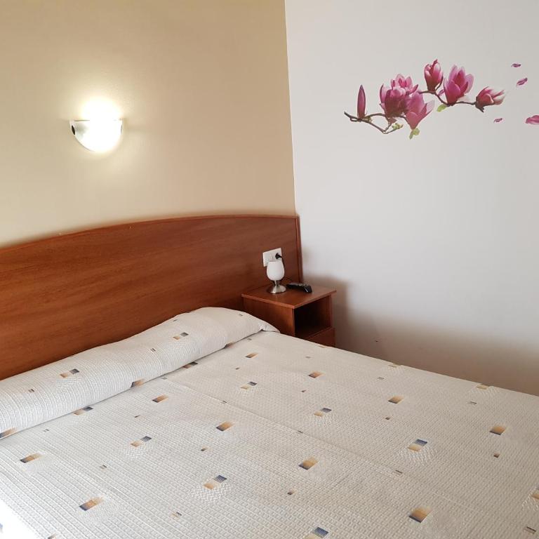 Hostal Mary - ADULTS ONLY 18 AND UP - Habitación Doble Estándar - 5