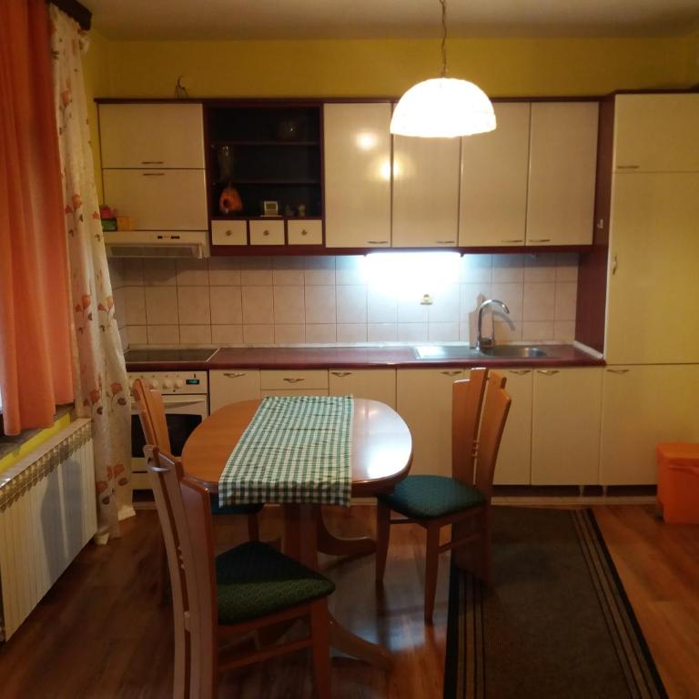 Guest House Majstorovic - Apartman - 9