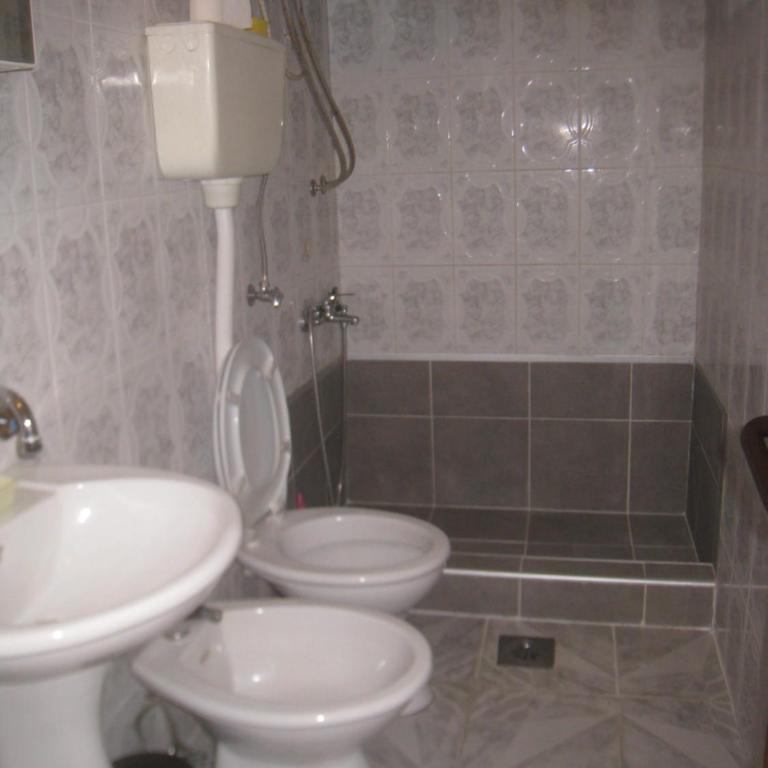 Apartments Circle Olive - Budget Double or Twin Room - 5