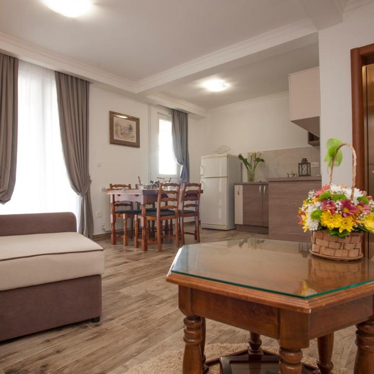 Guest House Medin - Deluxe Suite with Sea View - 11