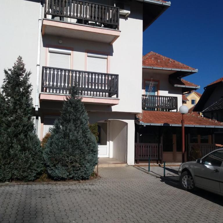 Apartment Mare - Apartment with Pool View - 1