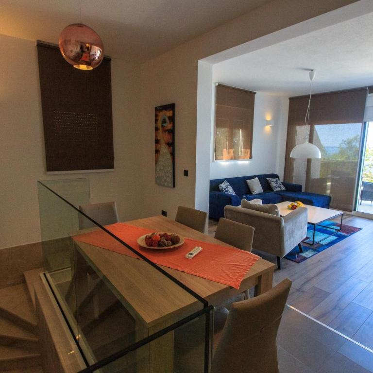 Apartmani Capri - Apartment with Sea View - 9