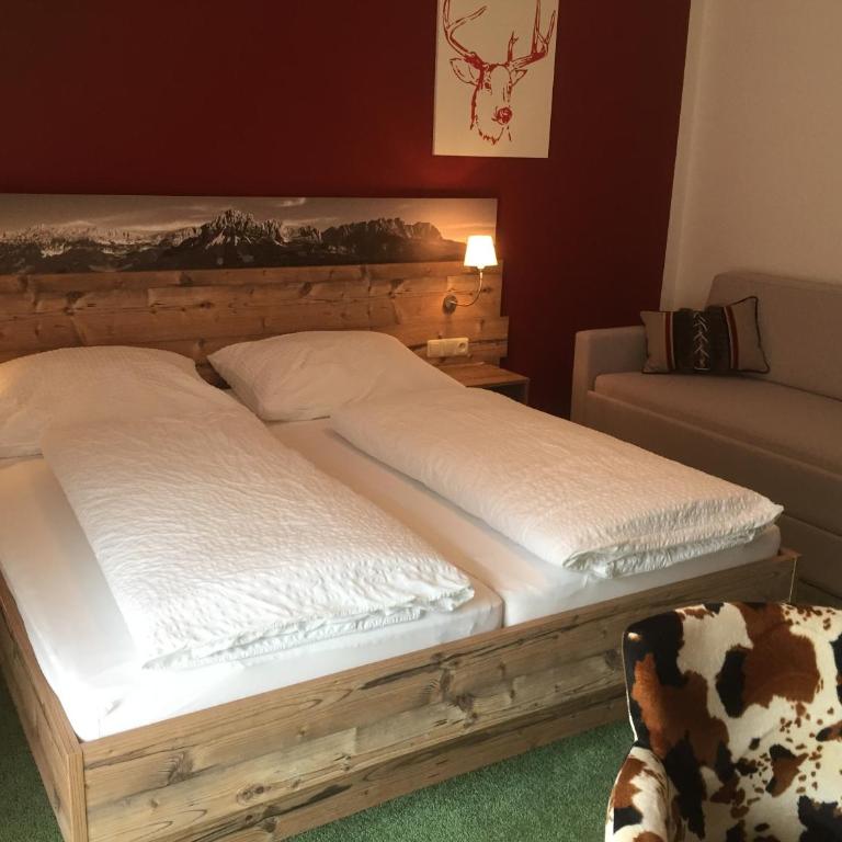 Pension Appartments Christoph - Doppelzimmer mit Balkon - 1