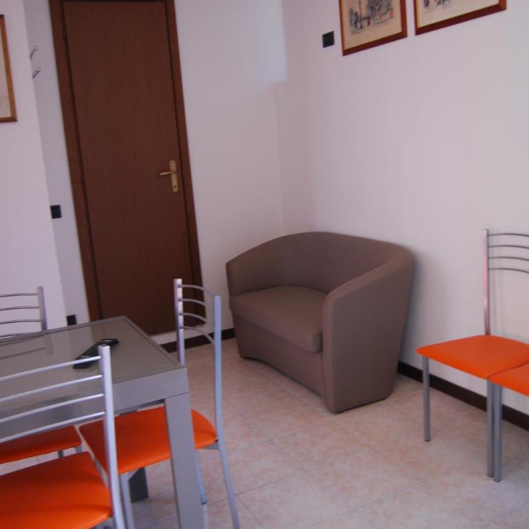 Appartamenti Corneliani II - Appartamento con 2 Camere da Letto - 12
