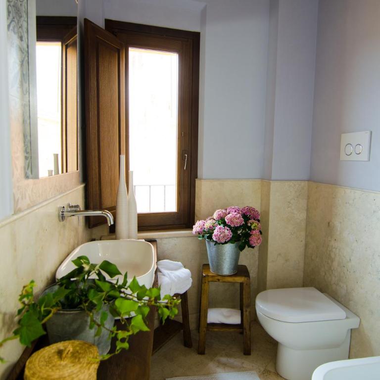 Dimora Dell'Erbe Apartments - Appartamento Attico - 32