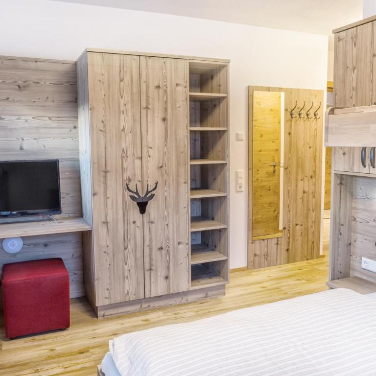 Klampfererhof - Doppelzimmer mit Balkon - 8