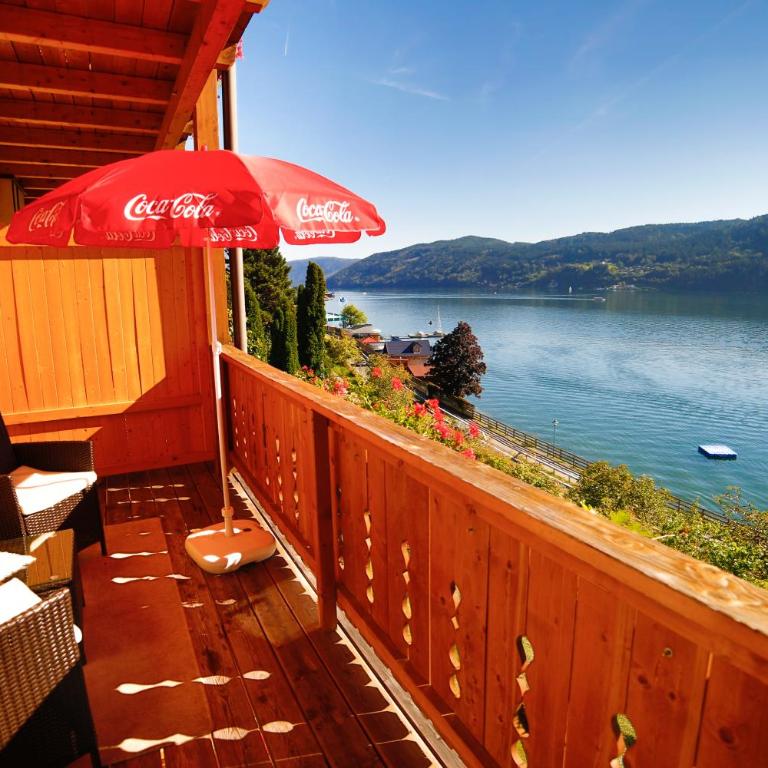 Pension Sedlak - Doppelzimmer mit Seeblick - 2