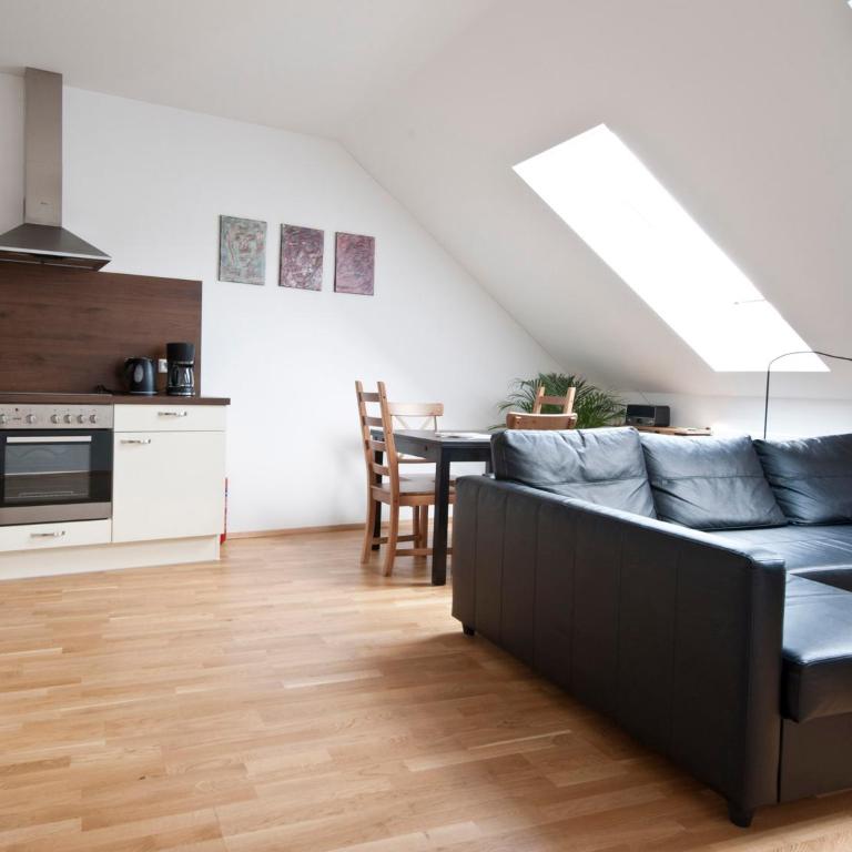City-Apartments Graz - FRIENDLY RECEPTION & FREE BIKES - Apartment mit 2 Schlafzimmern - Nebengebäude - 1