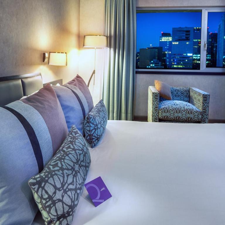 Mercure Santiago Centro - Habitación Superior con cama extragrande - 2
