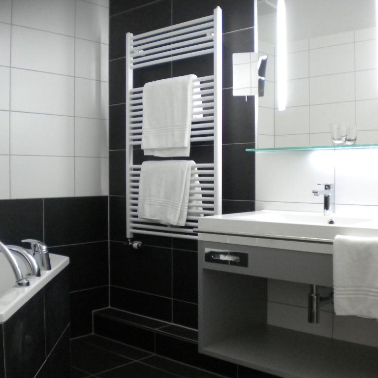 Hotel Quellenhof Leukerbad - Superior Suite - 5