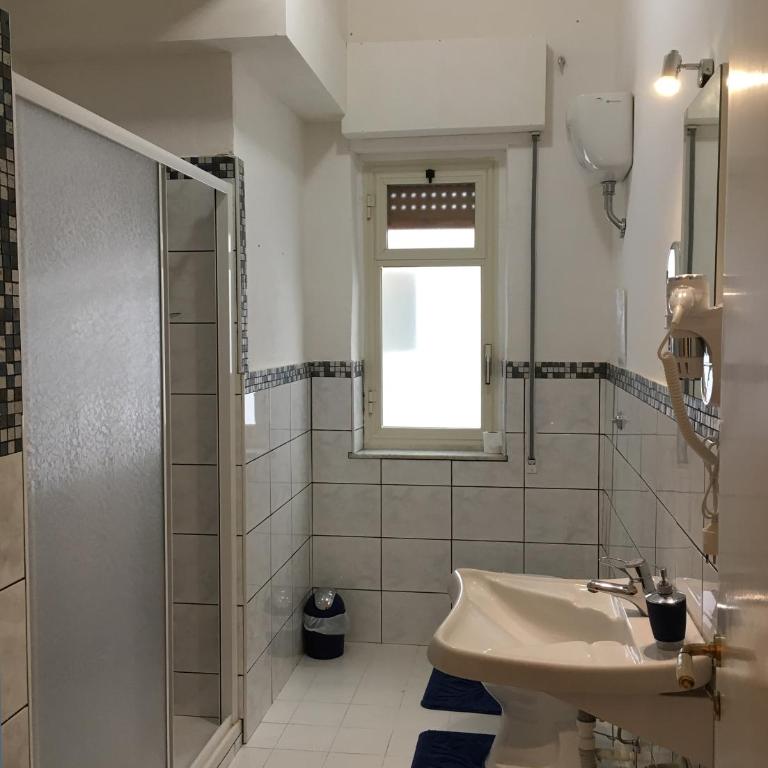 La Città degli Dei - Camera Quadrupla con Bagno Privato Esterno - 1