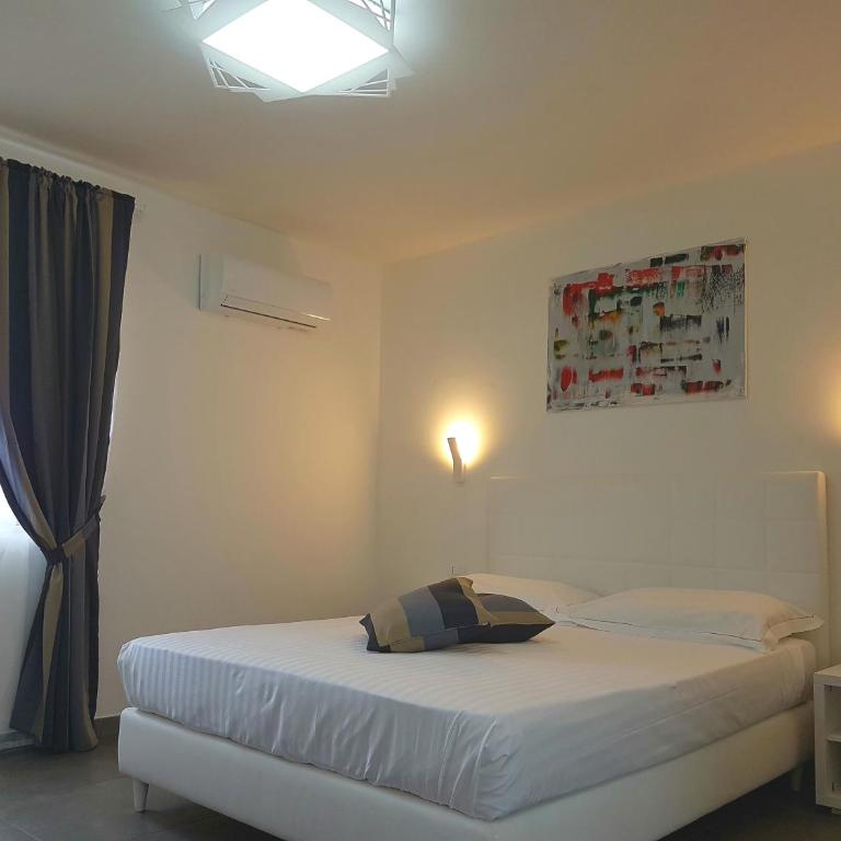 Etna Suite Group - Deluxe Suite with Spa Bath - 7