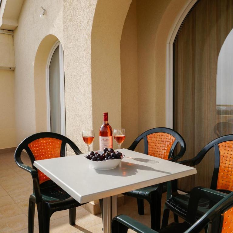 Apart Forte Roses Montenegro KO Buljarica - One-Bedroom Apartment - 13