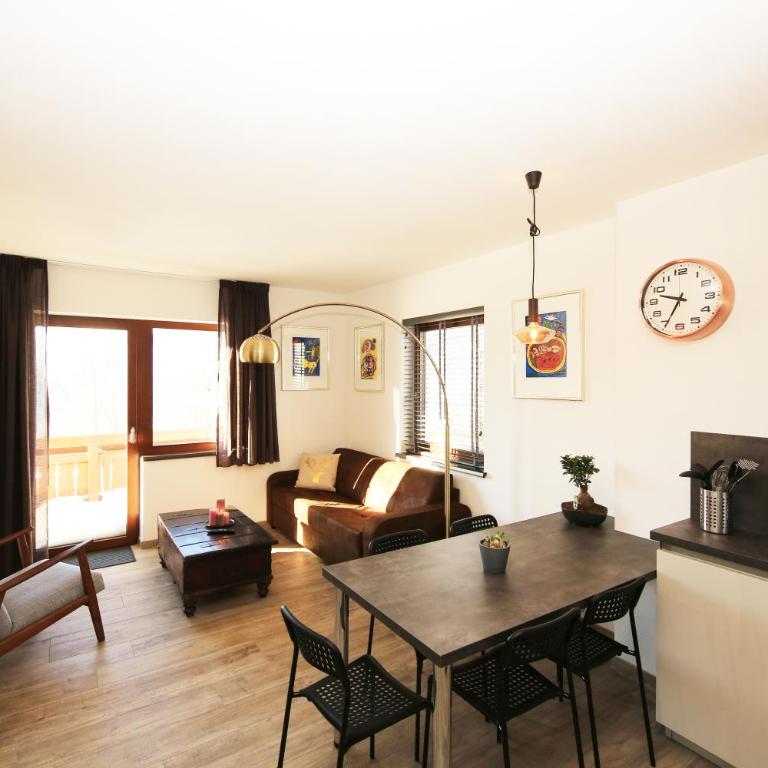 Haus Bernhard - Apartment mit Blick auf die Berge - 1