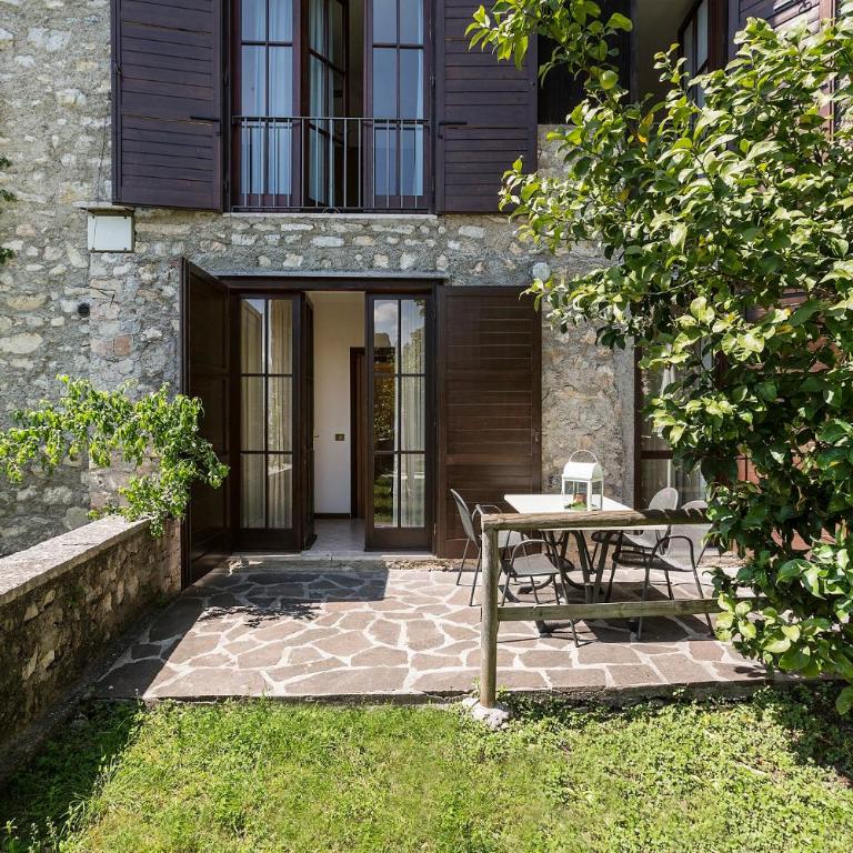 Appartamenti Livia - Apartment with Lake View - 1