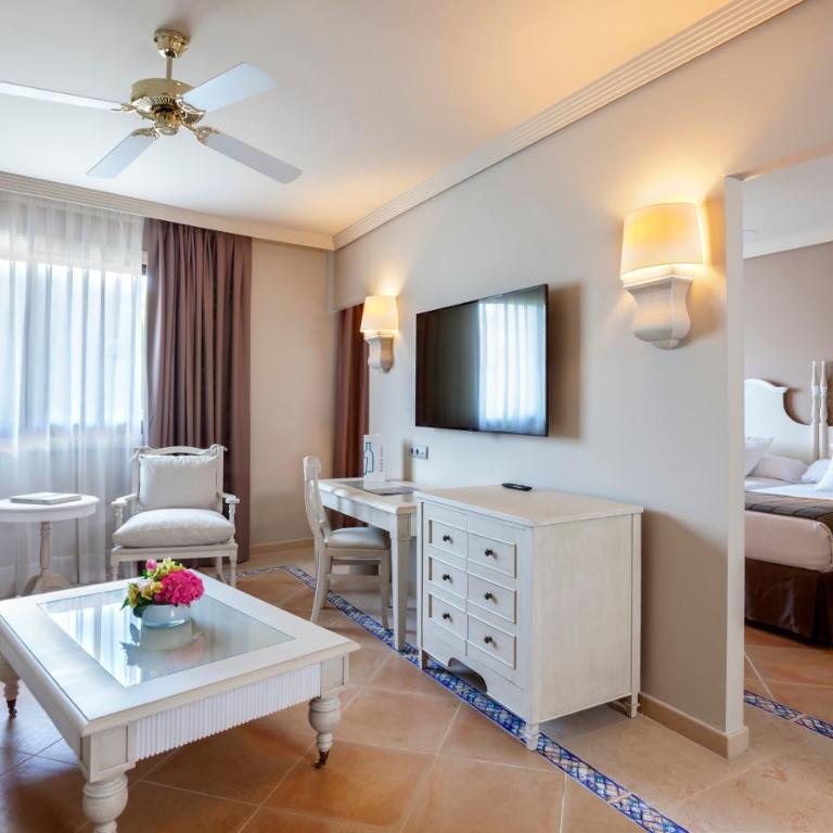 Barceló Marbella - Suite Junior Familiar (2 adultos + 2 niños) - 1